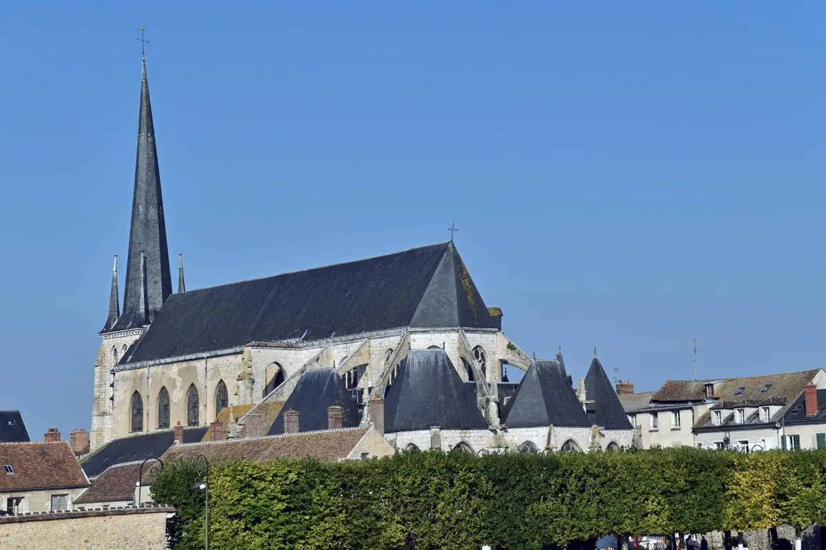 Nemours